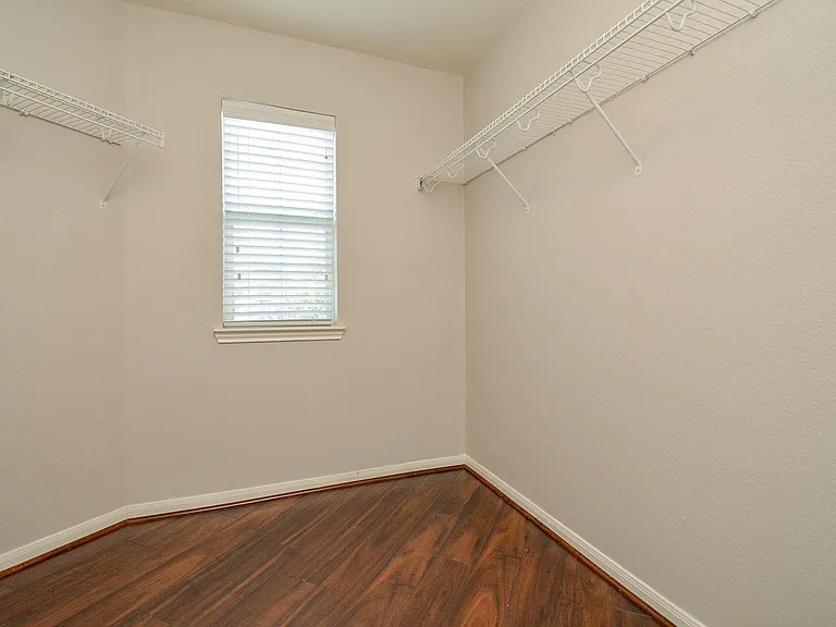 16021 Summerville Lake Dr — Photo 20