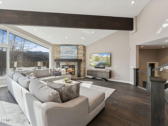 2nd image of 2436 Nansen Ct