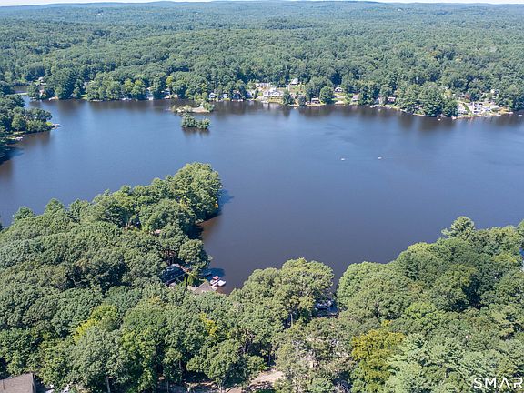 4th image of 61 Red Cedar Road