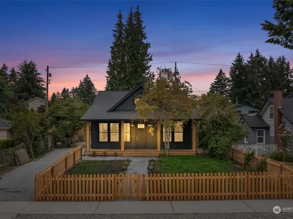 332 Contra Costa Avenue, Fircrest, WA 98466