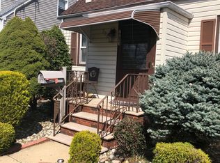 2253 Vauxhall Rd, Union, NJ 07083