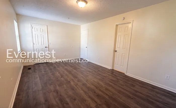 1592 King James Dr — Photo 16