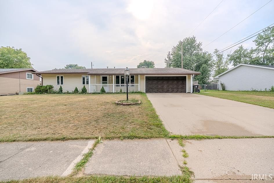 1st image of 6103 Beaumont Dr