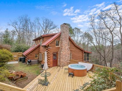 143 Caledonia Rd, Landrum, SC, 29356