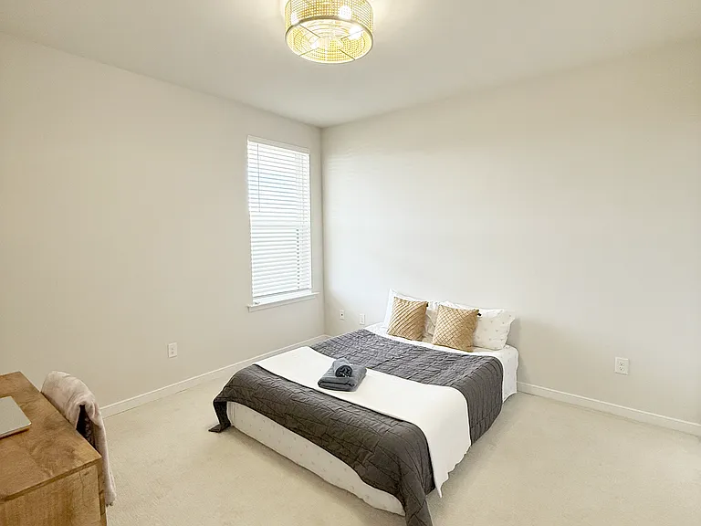 3426 Carlton St #7B — Photo 24