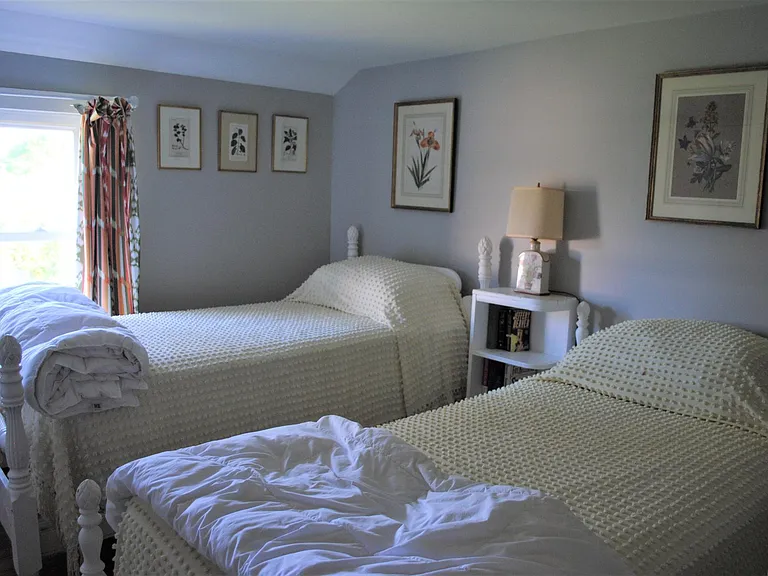 588B Black Point Rd — Photo 12