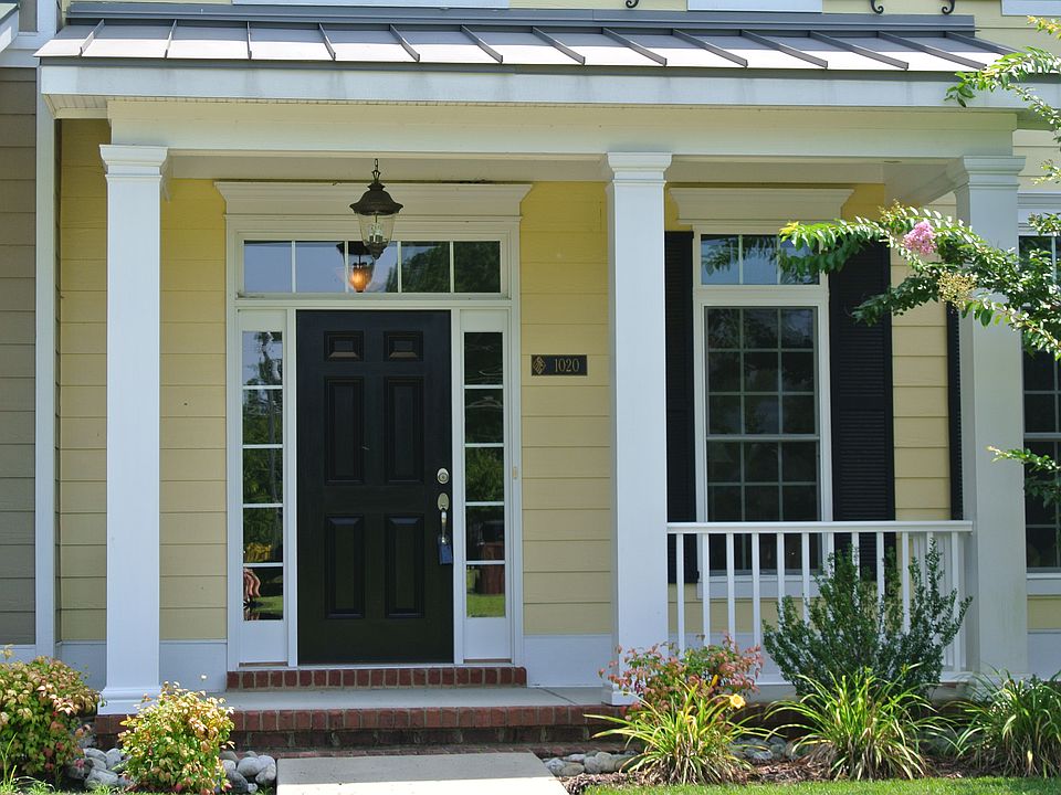 1st image of 1020 Briars Landing