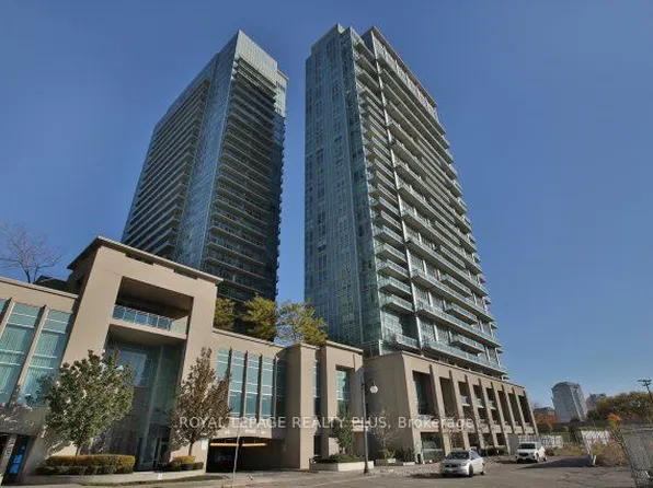 165 Legion Rd N, Toronto, ON