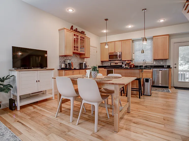 342 Old Haw Creek Rd — Photo 22