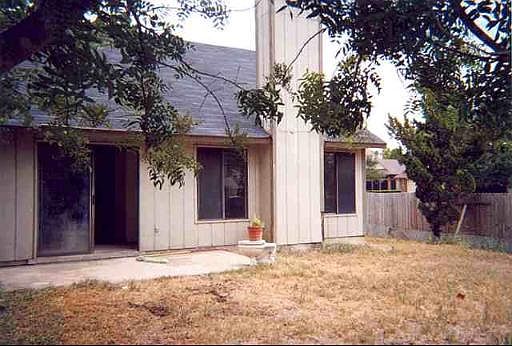 5th image of 8303 BRAES POINT DR