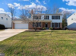 9510 Scarab St, Vienna, VA 22182