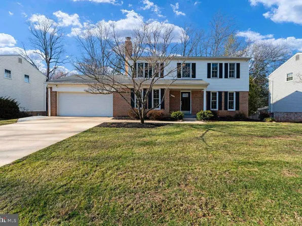 9510 Scarab St, Vienna, VA 22182