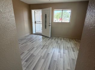 135 Presa Pl, El Paso, TX 79907