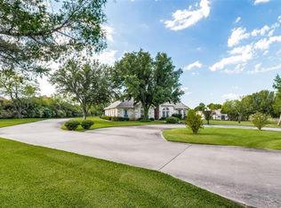 1911 N Saint Charles Ave, Pilot Point, TX 76258