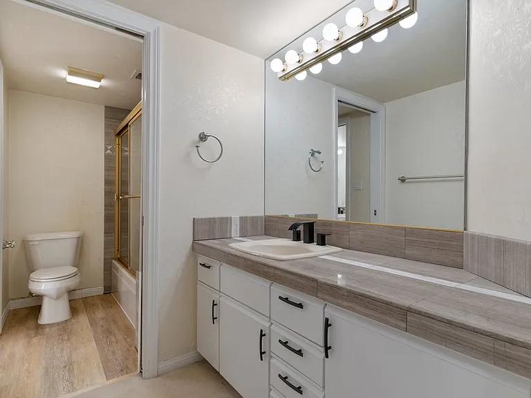 7656 Boca Raton Dr — Photo 12