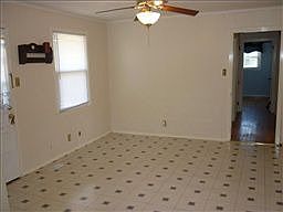 3rd image of 2109 Barkley Dr