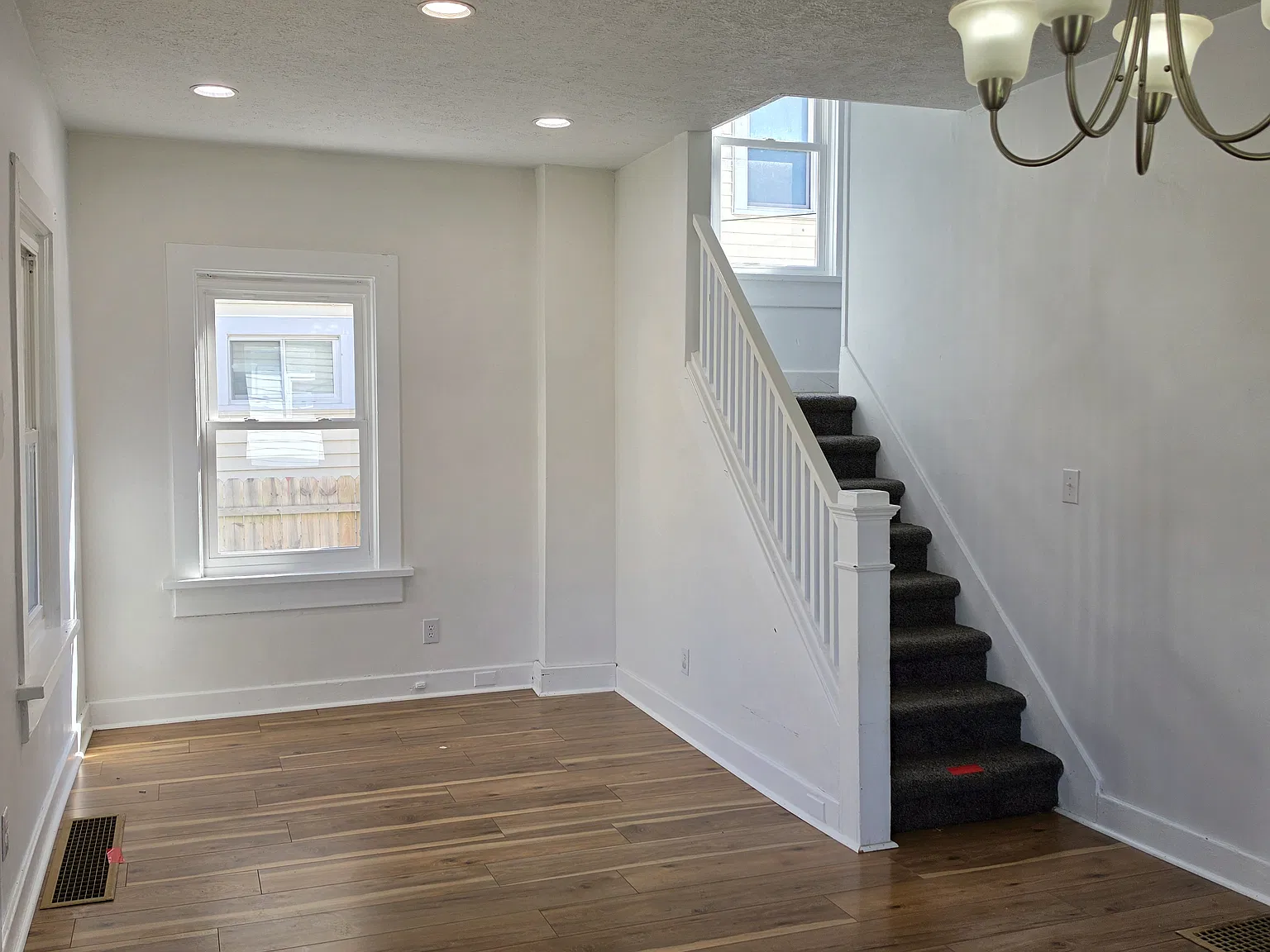 2 bed, 1144 sqft, $1,250 — Photo 2