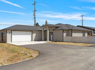 740 6th Ave, Connell, WA 99326