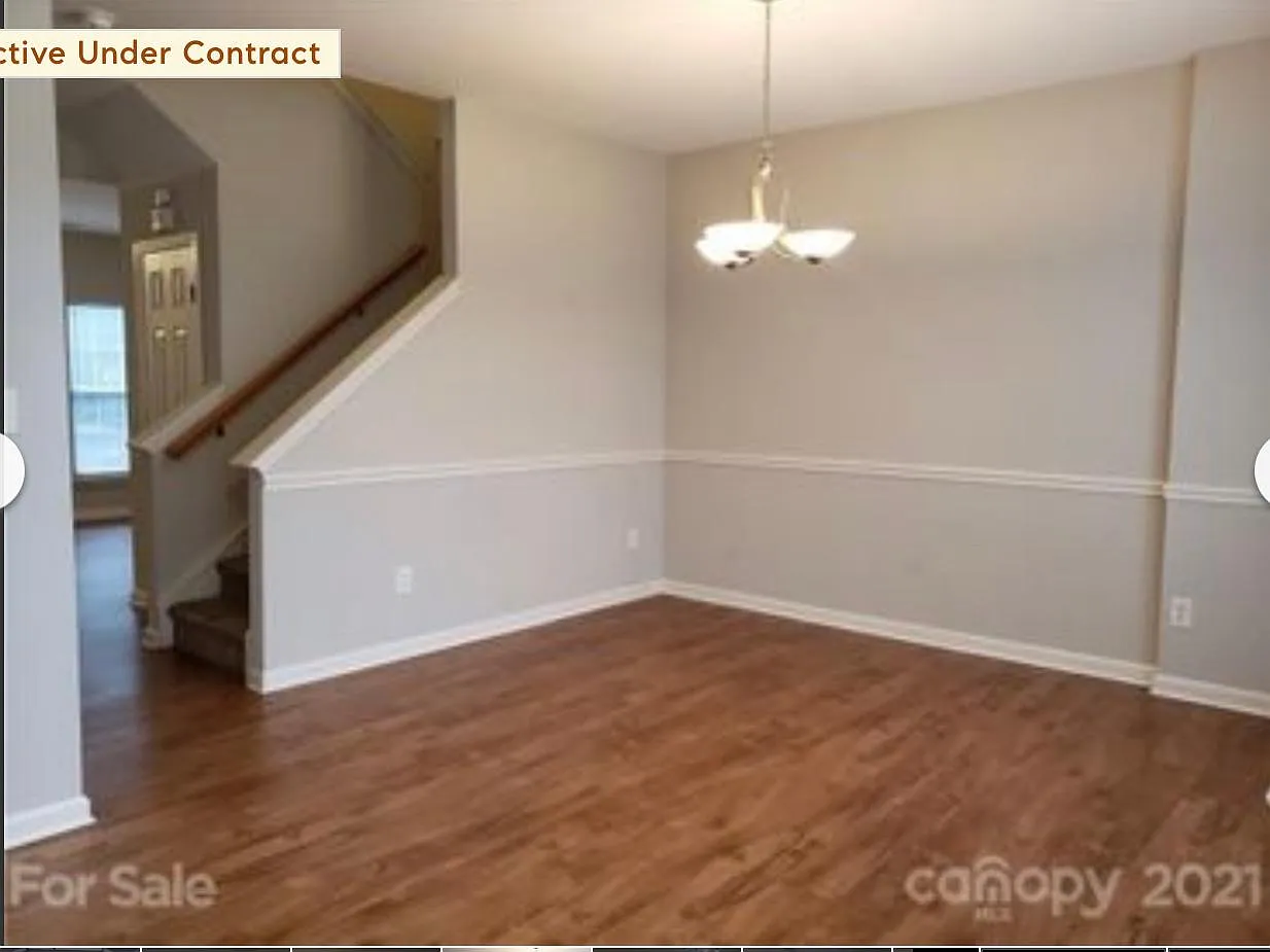 3 bed, 1800 sqft, $1,995 — Photo 4