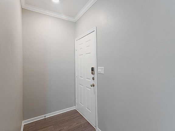 2nd image of 13504 Schroeder Rd APT 1206