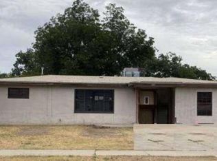 906 N Pate St, Carlsbad, NM 88220