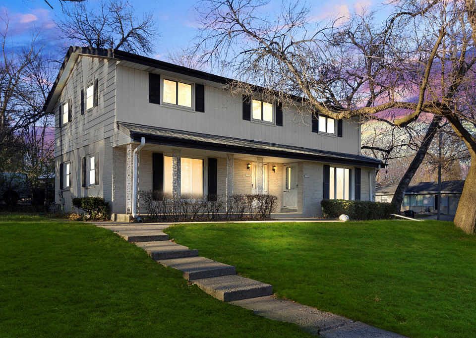 1st image of 10706 W Fisher Pkwy #10708