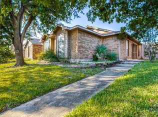1419 Smokehouse St, Mesquite, TX 75149