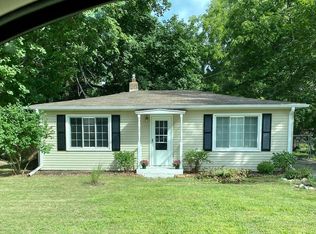 310 W Madison St, Dewitt, MI 48820