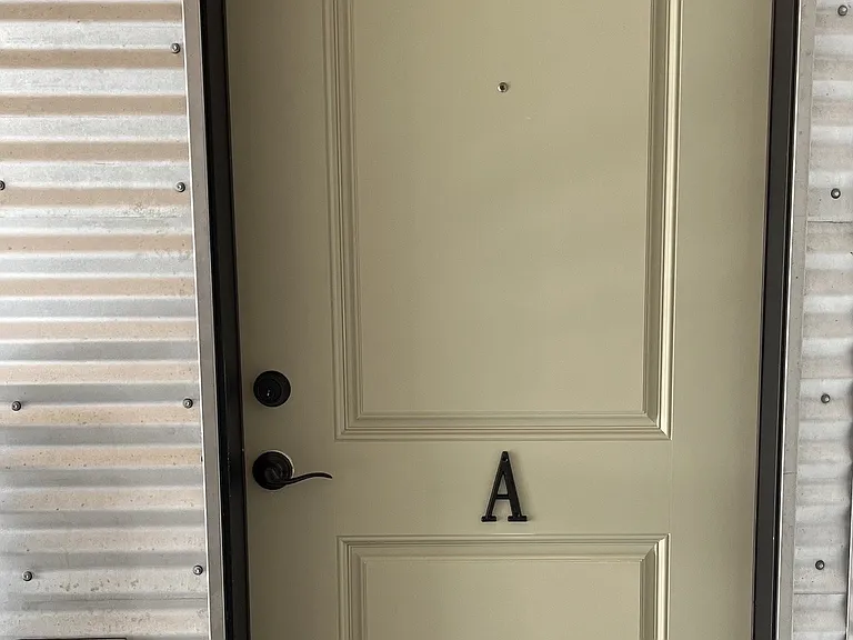 1523 SE Honeysuckle Loop #A — Photo 14