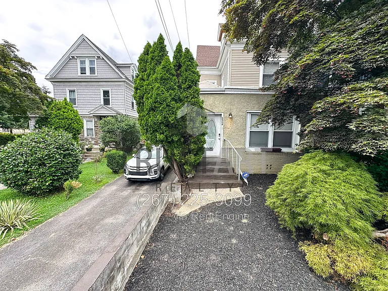6908 Old York Rd — Photo 34