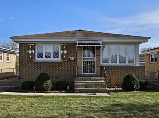 4833 N Ozanam Ave, Norridge, IL