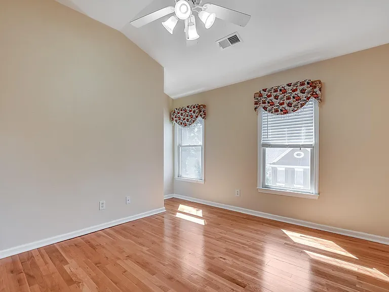 466 Vinings Estates Dr SE — Photo 25