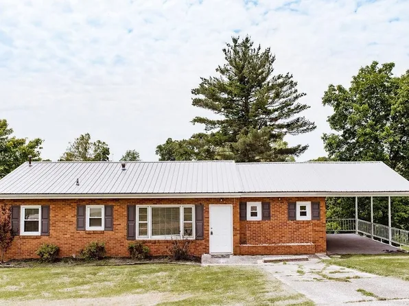 111 Hillcrest Dr, Raceland, KY 41169