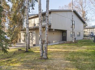 650 Highlander Cir, Anchorage, AK 99518