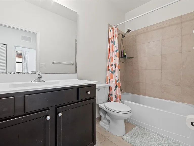 9000 NW 183rd St #9000 — Photo 24