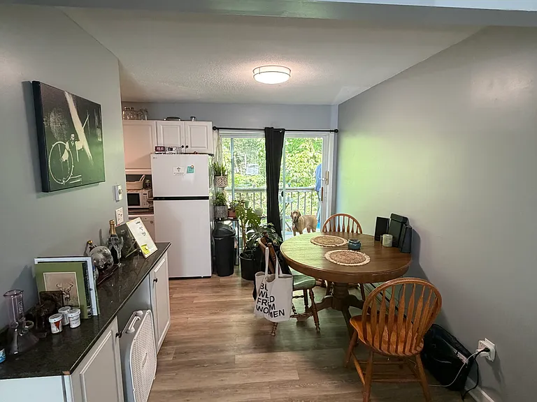 308-310 Long Plain Rd — Photo 1