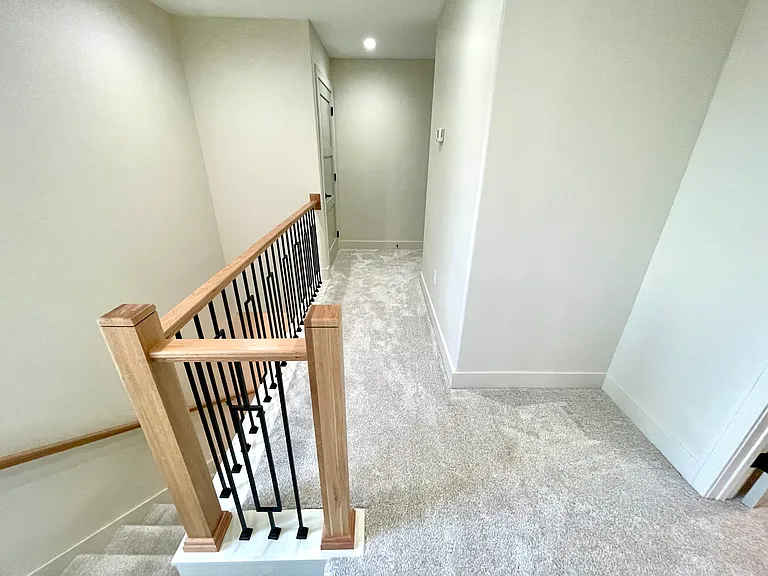 6711 New Town Ave #6711 — Photo 33