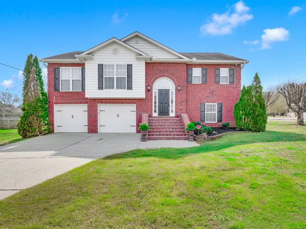 218 Sunny Side Dr, Chapel Hill, TN 37034