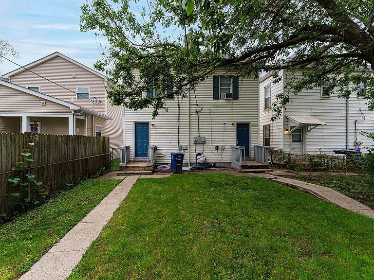 Listing photo 5