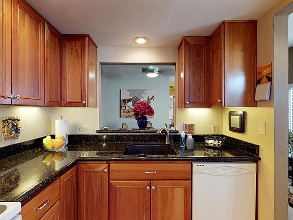 4th image of 2466 N Palo Hacha Dr