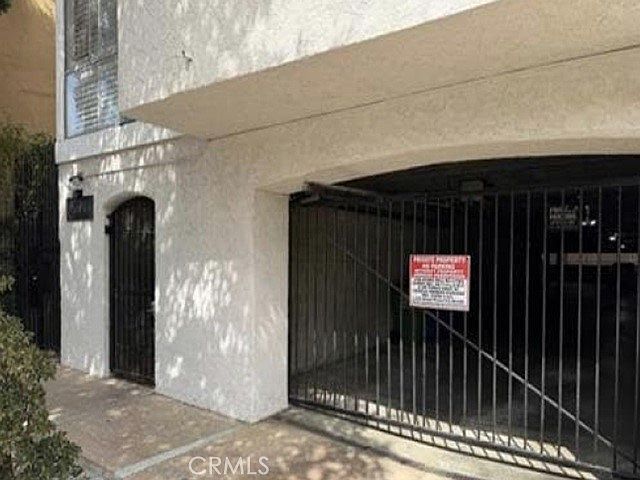 2nd image of 244 S La Fayette Park Pl APT 205