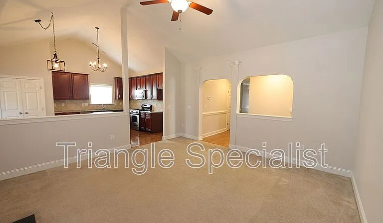 847 Ribbonleaf Ln — Photo 2