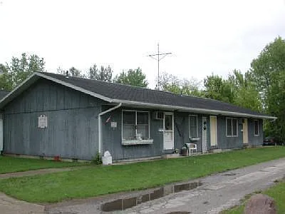 207 Poplar St photo 1