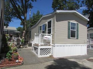 6 Cynthia Cir, Weymouth, MA 02188