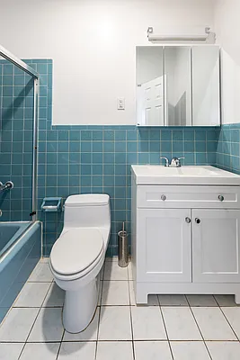 Rented by Keller Williams NYC | media 10