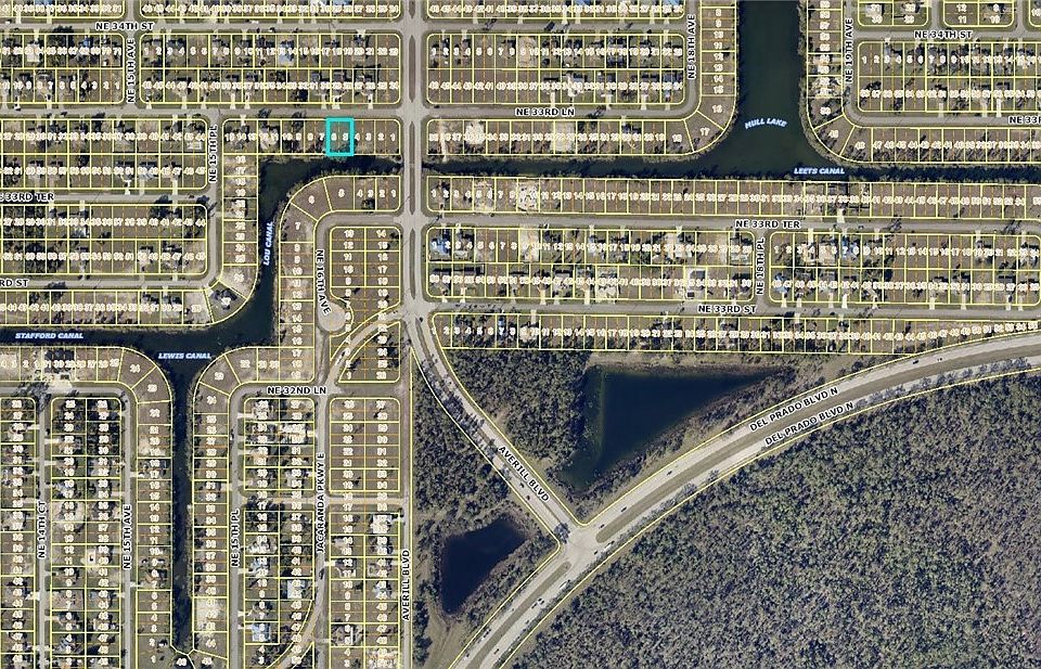 2nd image of 1602 NE 33rd Lane Cpe