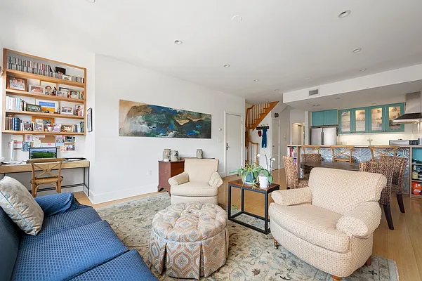 Rented by Compass | media 2