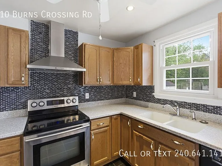 110 Burns Crossing Rd — Photo 43