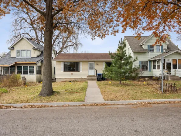 1631 Woodbridge St, Saint Paul, MN 55117
