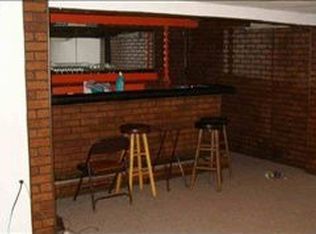 5453 Mendel Berger Dr, Flint, MI 48505